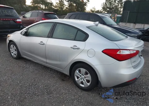 2015 Kia Forte Lx из США, поврежденный, VIN KNAFK4A62F5287039